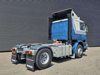 R 112M 4x2 / UNIQUE / TOPCONDITION